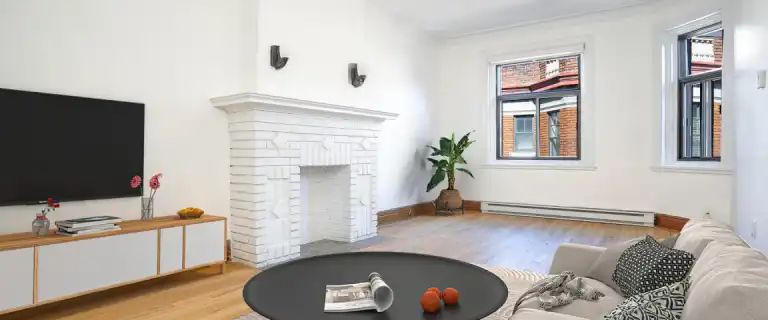 4278 Sherbrooke O - Douek.ca | 4278 Sherbrooke St. West, Westmount - Photo 1