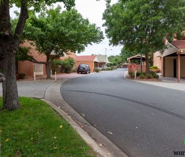 45/12 Albermarle Place, Phillip - Photo 3