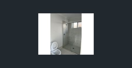 Duplex home in Bellbird Park - Photo 2