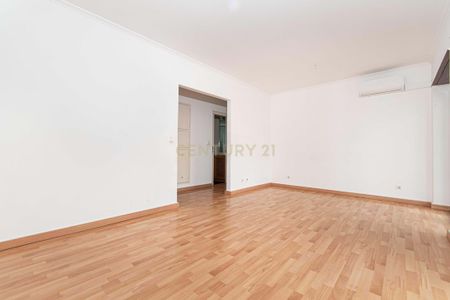 Arroios, Lisbon - Photo 3