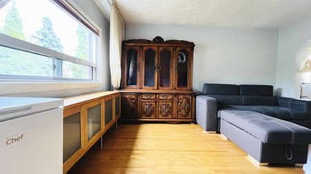 For Lease - 252 Scott Road Unit# Main, Toronto, Ontario - Photo 2