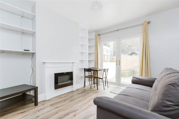 Station Road, - Photo 1