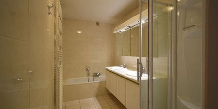 Appartement te huur in Roeselare voor € 745 met 2 slaapkamers - Photo 4