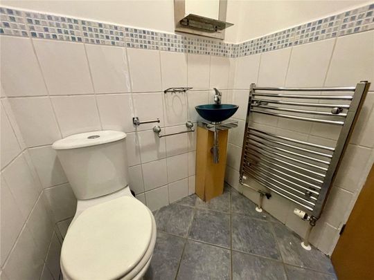 Alum Chine Road, Bournemouth, Dorset, BH4 - Photo 1