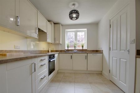 2 bedroom house to rent - Photo 3