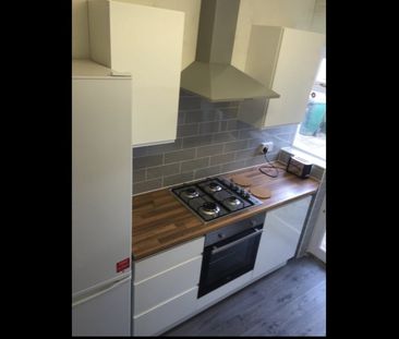 3 Bed End Terrace, Oldfield Rd, CV5 - Photo 6