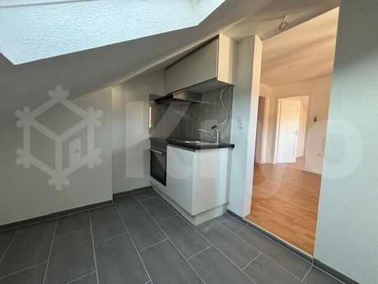 Renovated 2-room apartment for rent - Photo 1