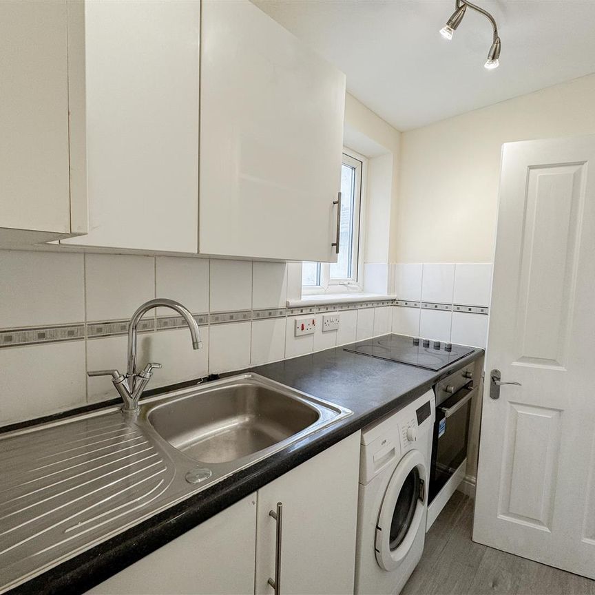 Susans Road, Eastbourne, BN21 3HA - Photo 1