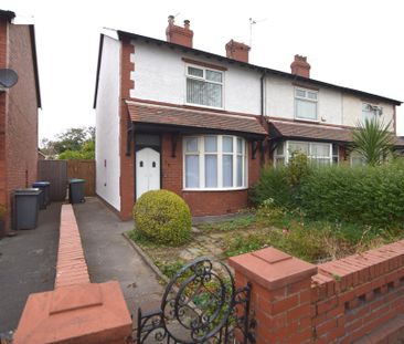 To Let 2 Bed Semi-Detached House - Photo 3