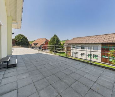 Generous 2.5-room apartment with a fantastic roof terrace in Affolt... - Photo 6
