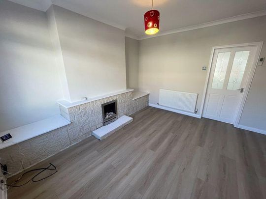 3 bedroom property to rent - Photo 1