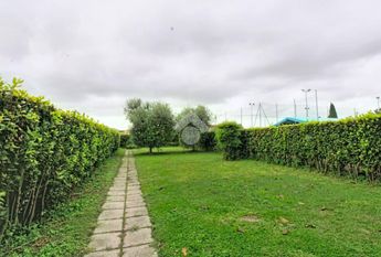 Casa indipendente in affitto