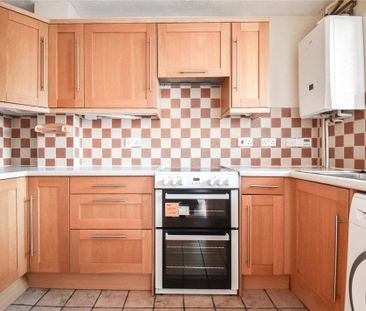 2 bedroom terraced house to rent - Photo 6