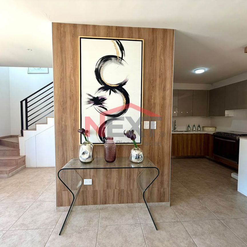 CASA EN RENTA EN REAL DE CASTILLA - Foto 1