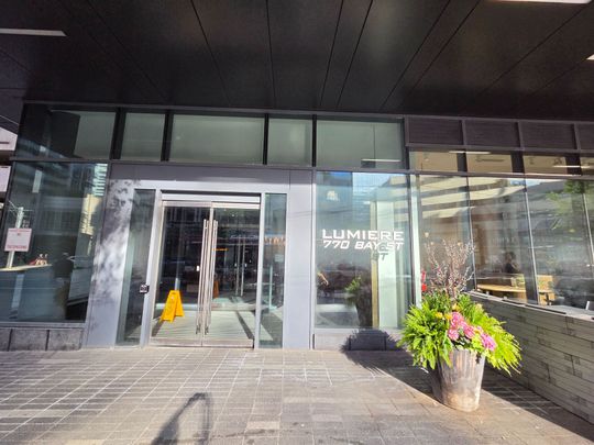 For Lease - 770 Bay Street Unit# 1011, Toronto, Ontario - Photo 1