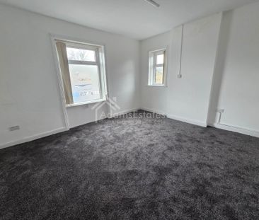 Price £650 pcm - Available Now - Unfurnished - Photo 3