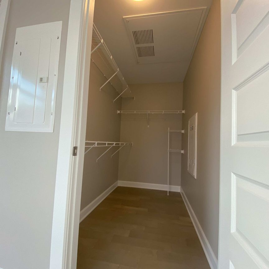 For Lease - 460 Gordon Krantz Avenue Unit# 407, Milton, Ontario - Photo 1