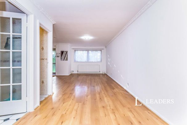 3 bedroom house to rent - Photo 1