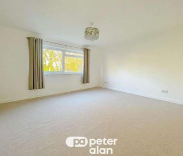 Woodside Court, Llanishen, Cardiff, CF14 - Photo 5