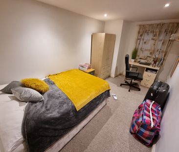 3 Bed Student Accommodation - Photo 1