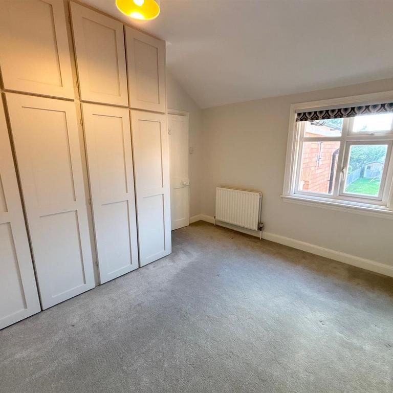 2 bedroom terraced house to rent - Photo 1