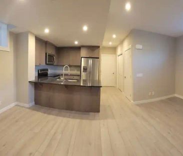 Spacious, Cross-Ventilated Legal Basement Suite (1 Bedroom + Den) |... - Photo 1