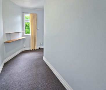 4-Bedroom Home in Johnsonville - Photo 6