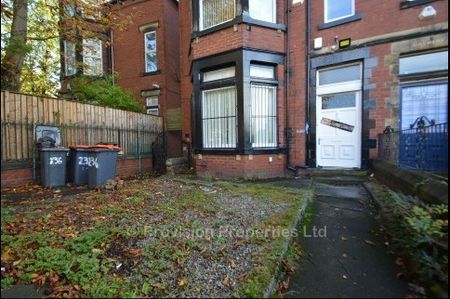 10 Bedroom Student Houses Headingley Leeds - Photo 4