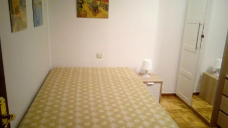 Room in a shared 5-bedroom apartment for rent in Estrella, all bills included, professionals only - Foto 2