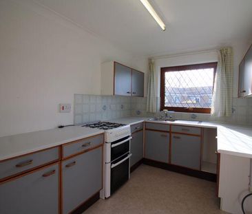 3 bedroom bungalow to rent - Photo 2