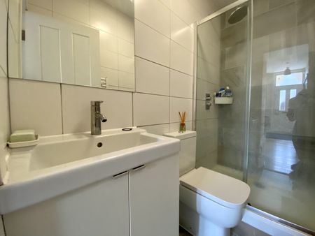 Howard Terrace, City Centre - Photo 3