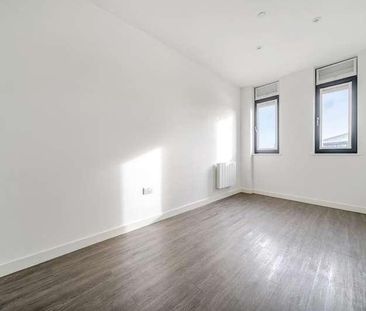 Bracknell, Berkshire, RG12 - Photo 1