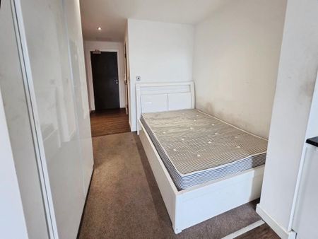 1 bedroom flat to rent - Photo 3