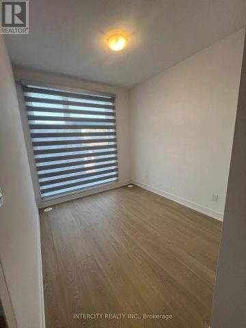 19 DESIREE PLACE - Photo 2