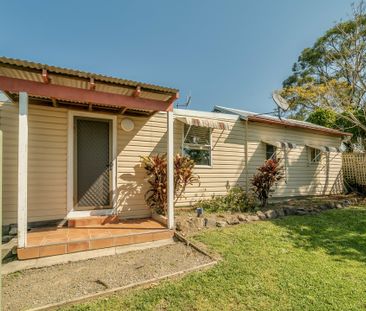 One Bedder in Wingham - Photo 5