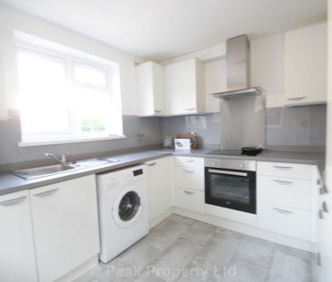 Room 1, Napier Avenue, Southend On Sea - Photo 5