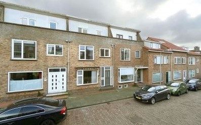 Te huur: Buitensluisstraat 9, 2225 AH Katwijk - Photo 2