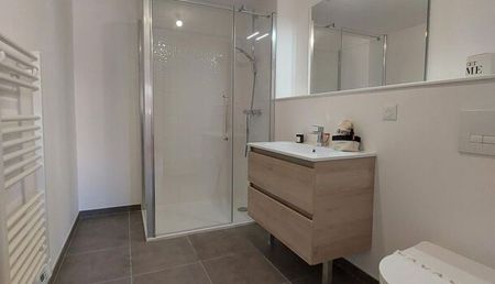 Appartement 1 pièces 41m2 REIMS 620 euros - Photo 5