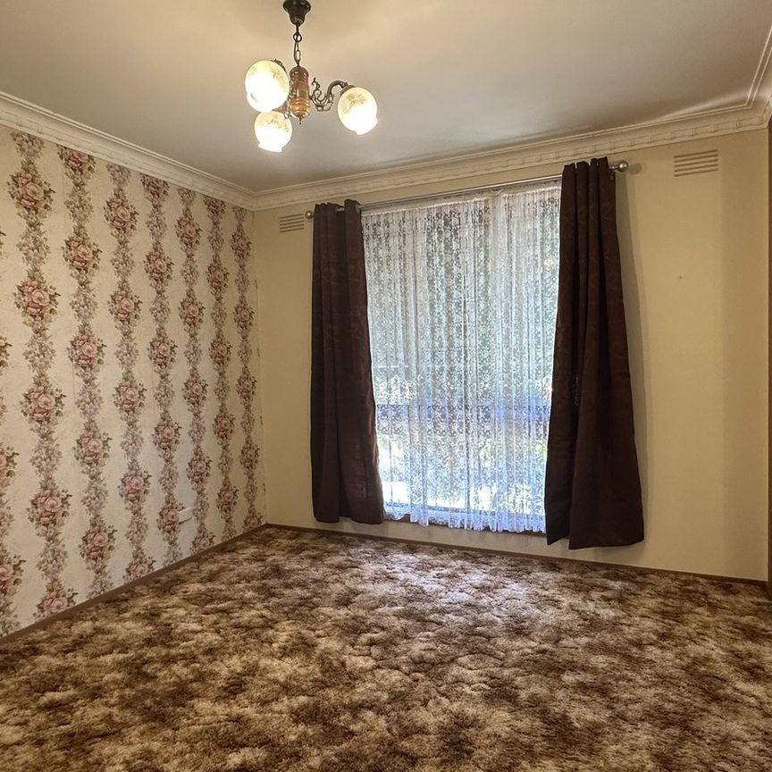 17 Gennari Road, KIALLA VIC 3631 - Photo 1