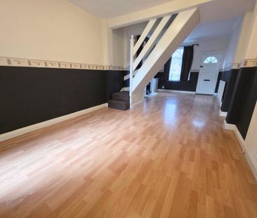 2 bedroom house to rent - Photo 1