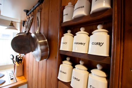 Charming, fully furnished 1 bedroom cottage in Kersey, Suffolk - Photo 5