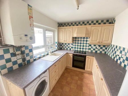 222 Cregagh Street, Belfast, BT6 8NL - Photo 5