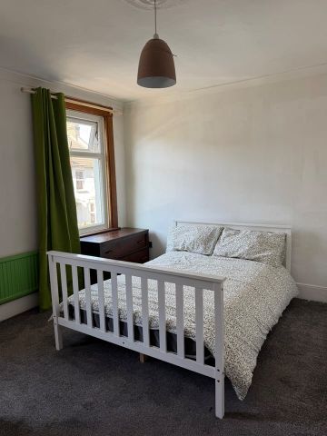 2 Bed Detached House, Brock Road, E13 - Photo 5