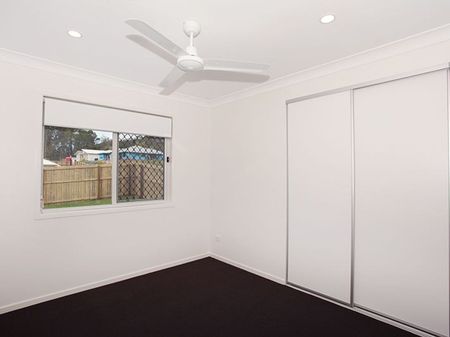 MODERN SPACIOUS DUPLEX IN ROSEMOUNT RISE - Photo 5