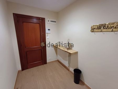 Alquiler de piso en Calle Floranes - Foto 5