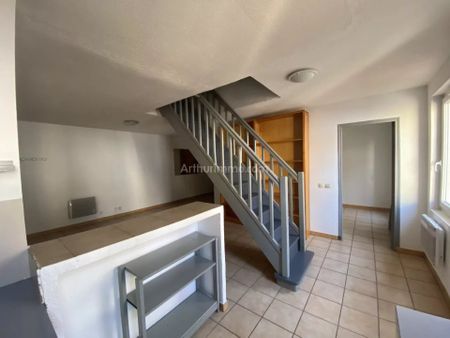 Location Appartement 4 pièces 66 m2 à Aubagne - Photo 5