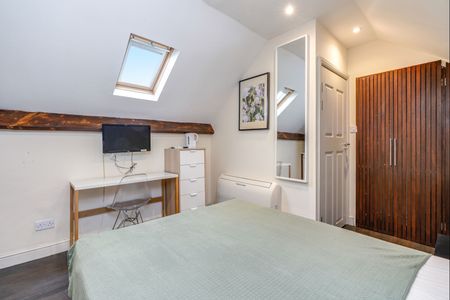 Studio Flat, Finchley Road, NW3 - Photo 2