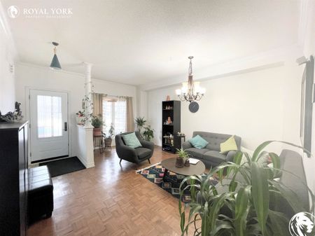 For Lease - 21 Hibiscus Court, Brampton, Ontario - Photo 2