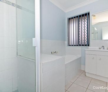 Spacious Family Home - Available from 20th October! - Photo 3