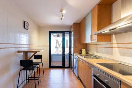 2 bedroom luxury Flat for rent in Estepona, Spain - Photo 3